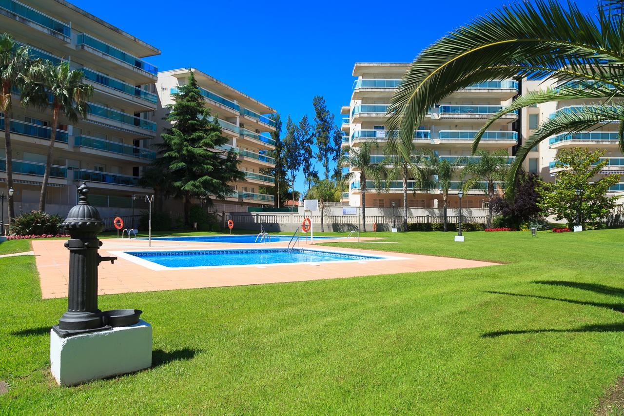 Uhc Village Park Apartments Salou Exterior foto